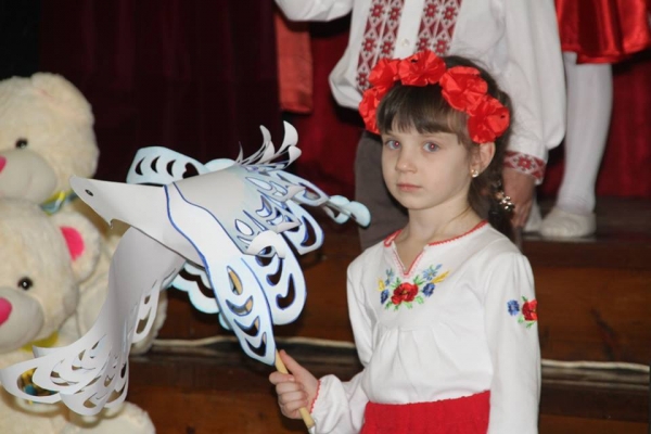 У Ніжині відбувся 3-й міський фестиваль-конкурс патріотичної пісні. Фото. частина 1
