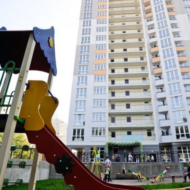 За утримання будинків кияни з 1 липня платитимуть удвічі більше