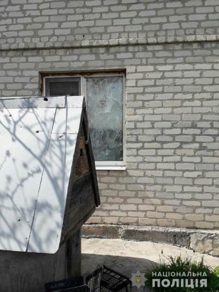 В зоне ООС оккупанты обстреляли дома местных жителей